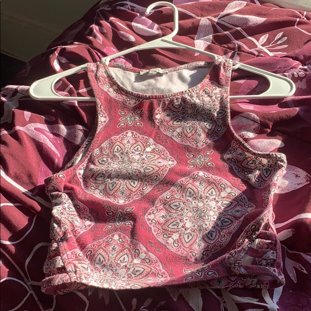 Cropped tank top